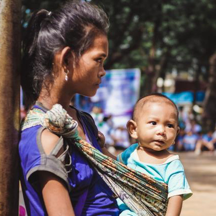 Mother and child in Vietnam