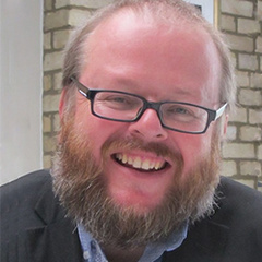 Dr Clive Petry