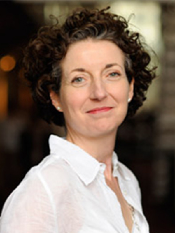Dr Lisa Hinton