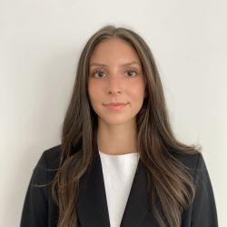 emma-ahrens
