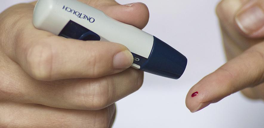 Testing for blood sugar with a fingerprick test Testing for blood sugar with a fingerprick test